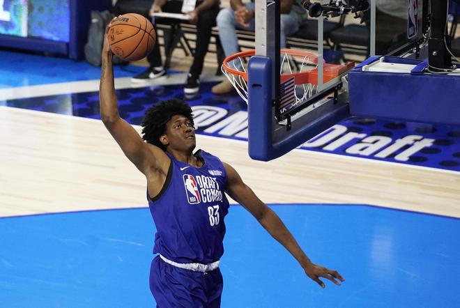 次展览的开 次展览的开