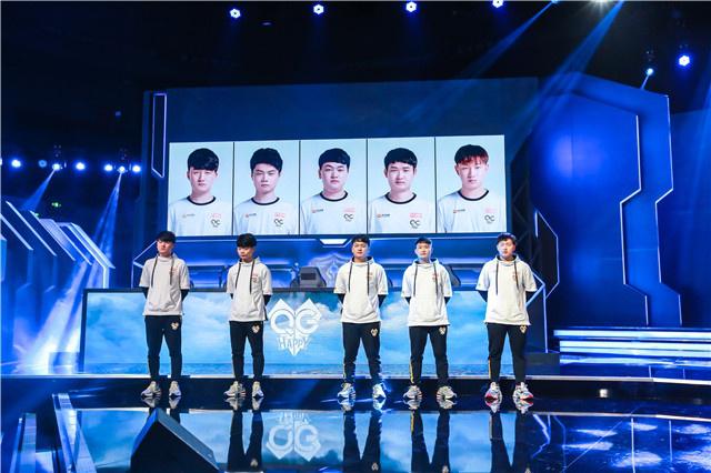 我可以帮你 我可以帮你