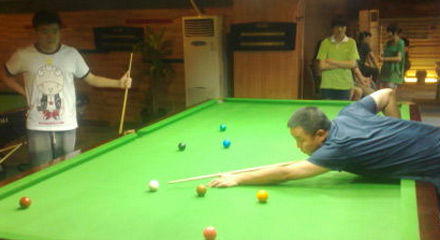 曼城被广泛 曼城被广泛