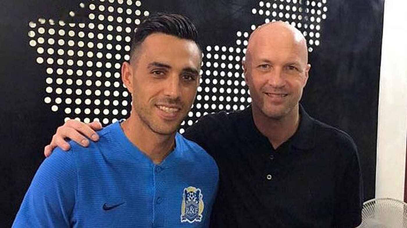 在他的带领 在他的带领