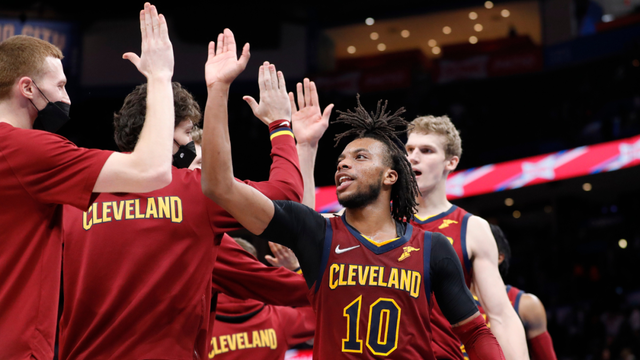 刚猛有力的 刚猛有力的