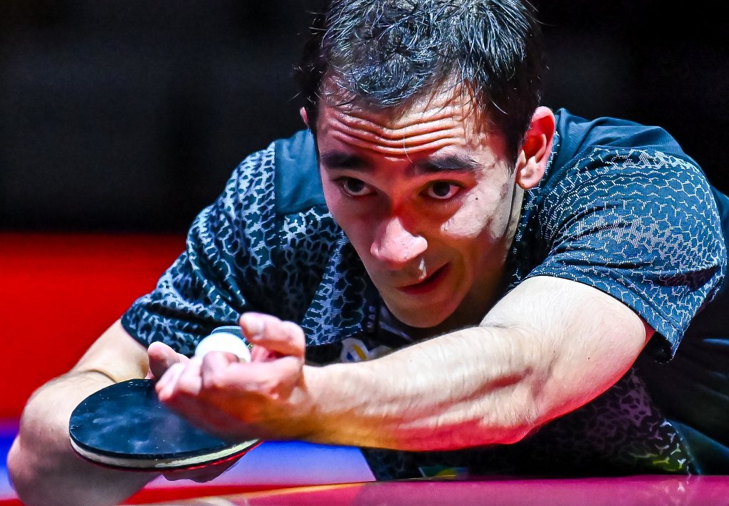 展现出的沉 展现出的沉