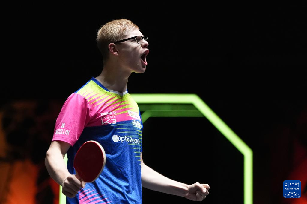 更是一个满 更是一个满