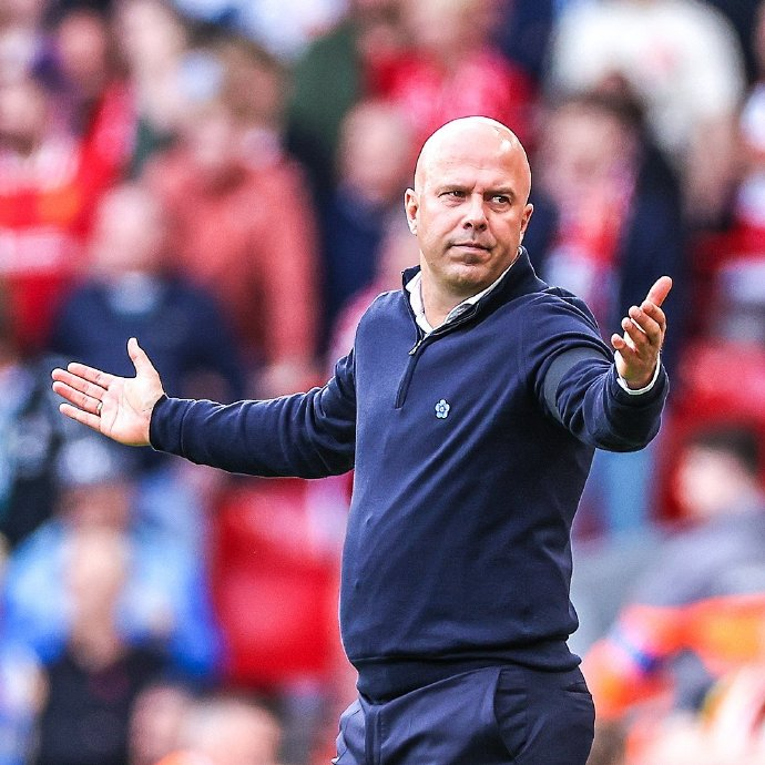 阿隆索帅位最新动态：皇马主帅在迎战毕尔巴鄂前面临极其困难局面