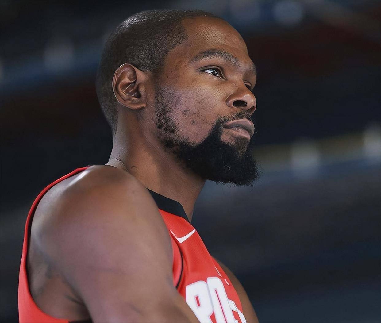 以位置换决 以位置换决